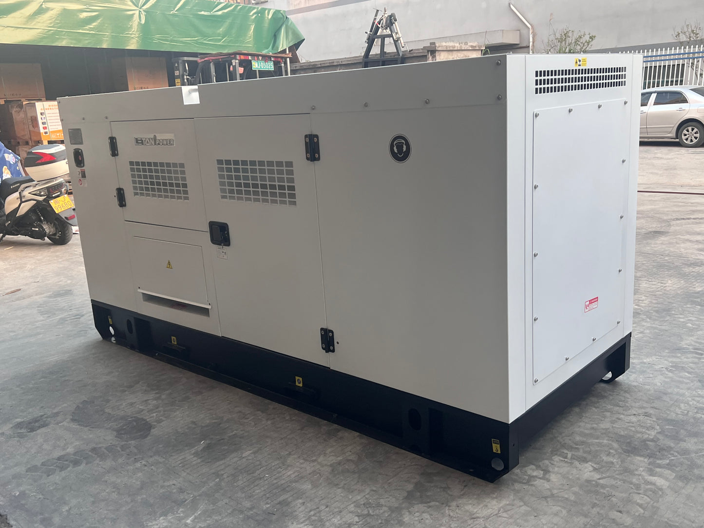 Dunbar 100kW Water-Cooled Silent Diesel Generator